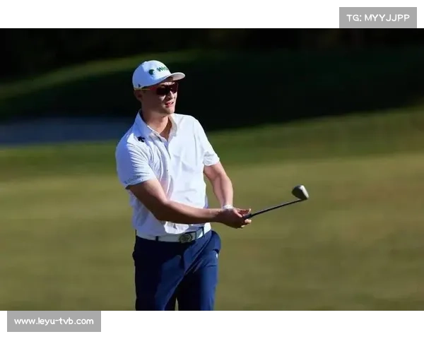 李昊桐迪拜竞赛排名第12，非美巡会员中列第七